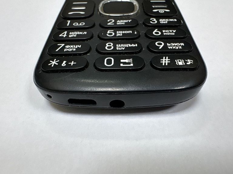 Дешиво Ergo B184 Black с ломбарда