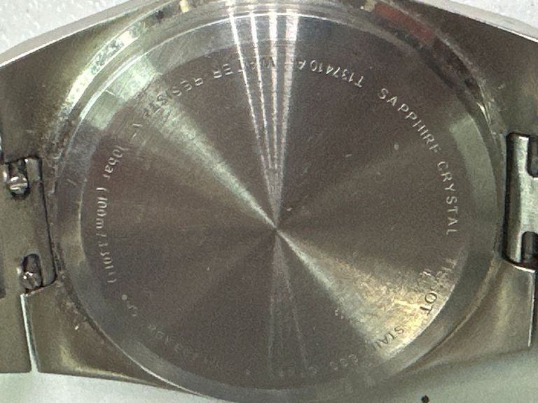 Дешиво Tissot t137410a с ломбарда