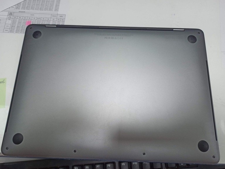 Розпродаж Apple a1706 macbook pro 13,3" core i5 3.1ghz /ram 8gb /ssd 256/ gpu intel iris plus 650 1536mb, продавець Техноскарб