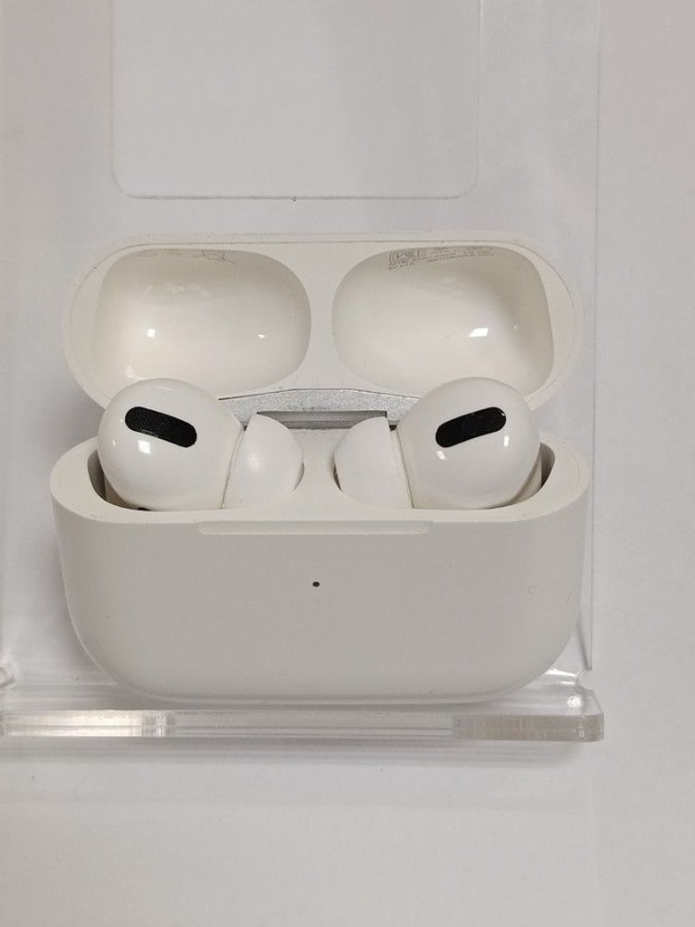 Купить Apple AirPods Pro (MWP22) Б/У