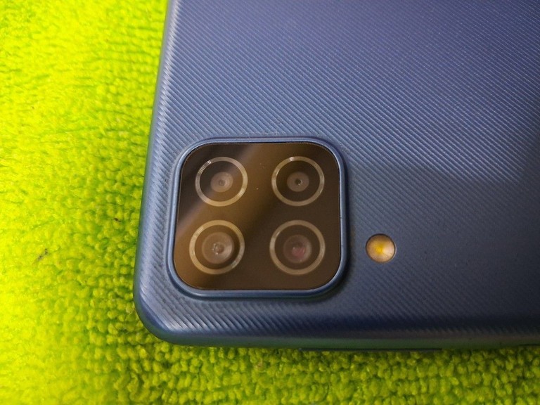 Дешиво Samsung a125u galaxy a12 3/32gb с ломбарда