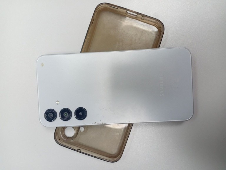 Купить Samsung galaxy a16 4/128gb Б/У