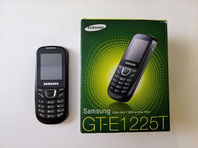 Купити Samsung e1225 duos Б/У