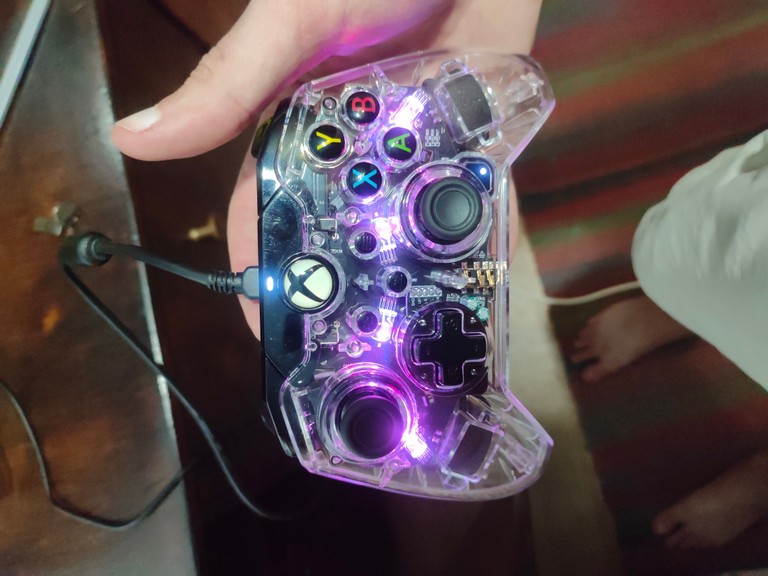Купити PDP Wired Controller for Xbox One & Windows (Afterglow) Б/У