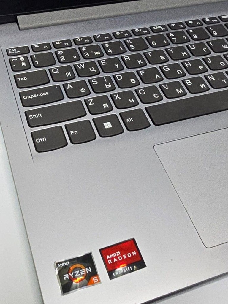 Lenovo 15/ryzen 5 3500u ddr4/8gb ddr4/hdd *відсутній/ssd 256 gb/*інтегрована Код:01-200975677. Зображення 6