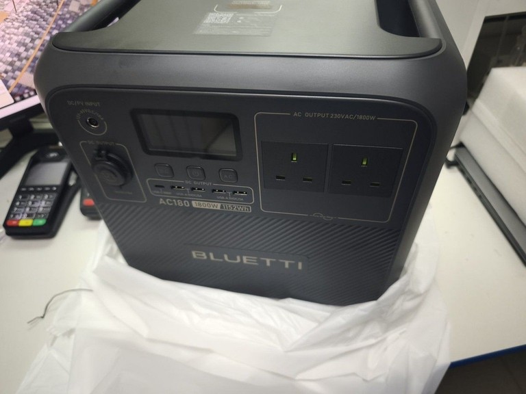 Розпродаж Bluetti AC180, продавець Техноскарб
