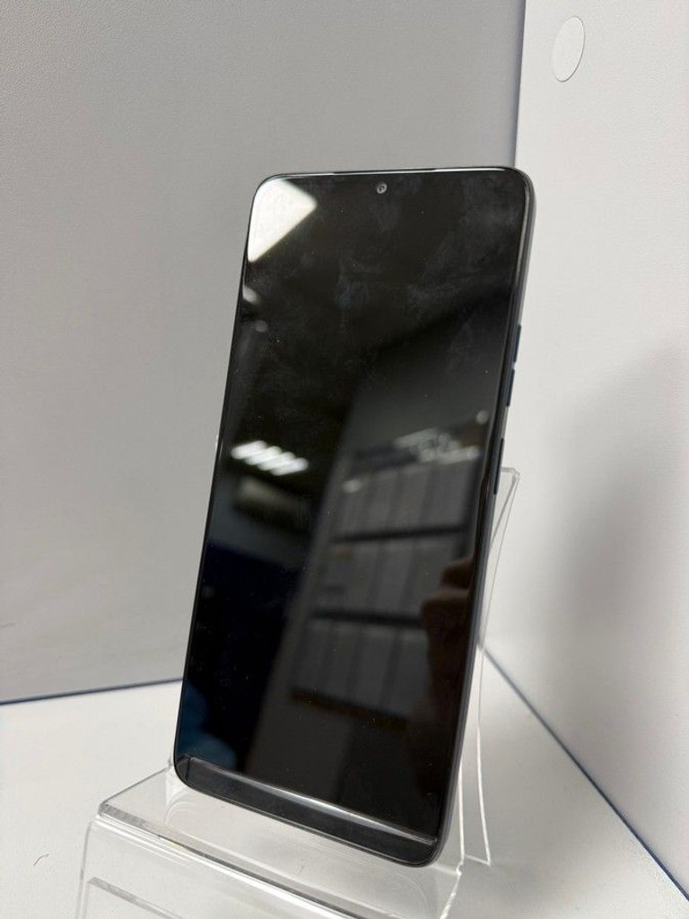 Оголошення Motorola moto g06 4g 4/64gb tendril Б/У