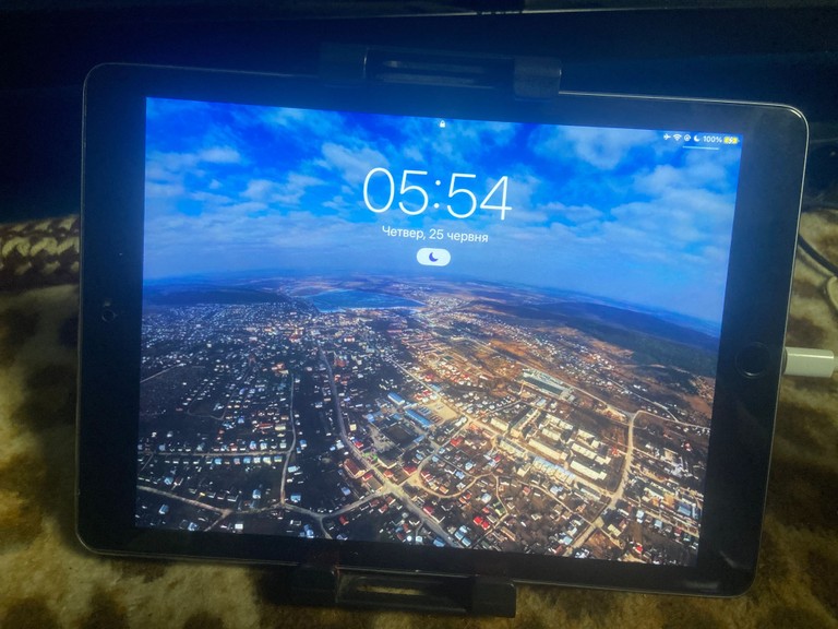 Купити Apple ipad air 2 wifi 128gb Б/У