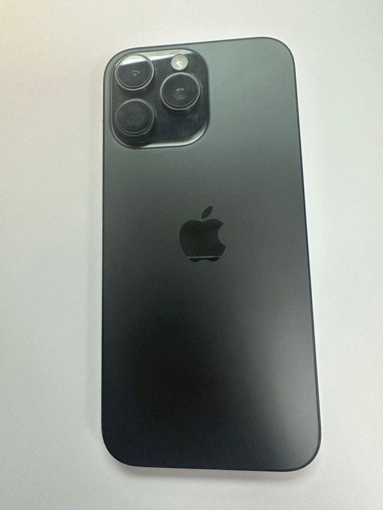 Купити Apple iPhone 16 Pro Max 512GB eSIM White Titanium (MYW83) Б/У