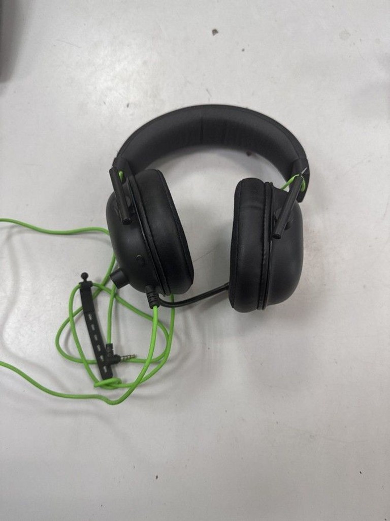 Дешево Razer blackshark v2 x з ломбарду