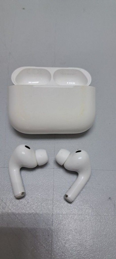 Купити AirPods Pro 3 Б/У
