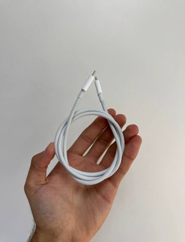Купити Apple Thunderbolt 3 Pro Cable (USB-C), оригінал Б/У