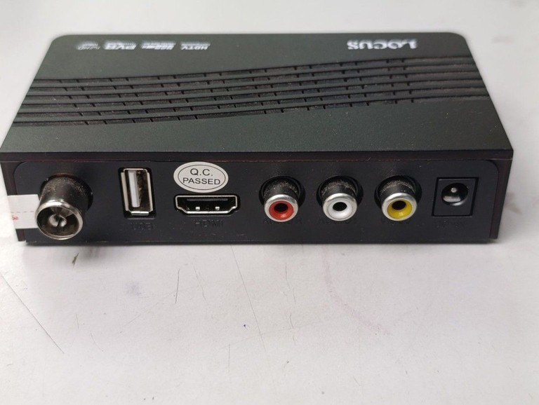 Дешево Locus fullhd dvb-t2 1080 з ломбарду