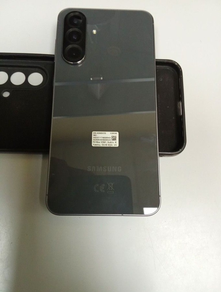 Дешево Samsung galaxy a56 5g 8/128gb з ломбарду