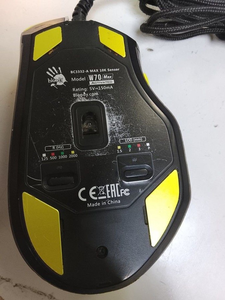Дешево Bloody w70 max usb punk з ломбарду