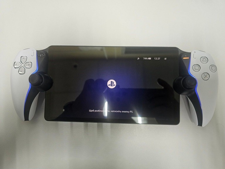 Оголошення Sony playstation portal remote player Б/У