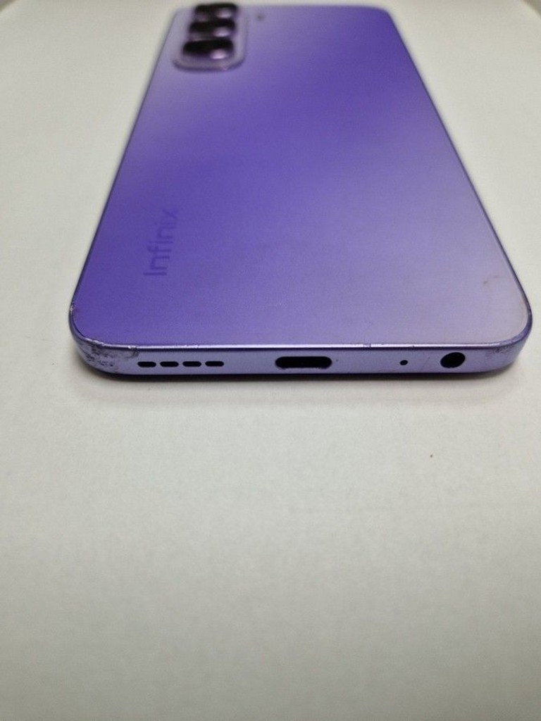 Розпродаж Infinix infinix hot 60i x6728 8/256gb, продавець Техноскарб