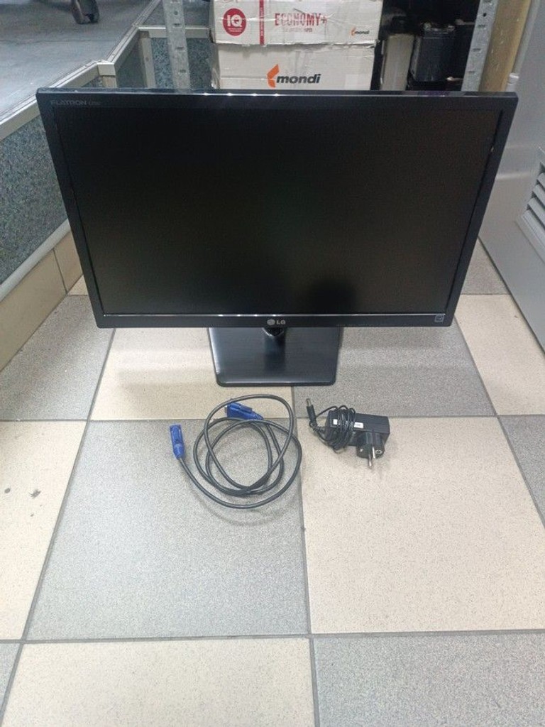Купити Lg e2342c Б/У