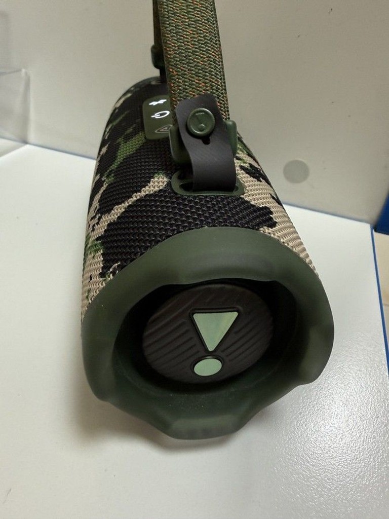 Купити JBL Charge 6 Black Б/У