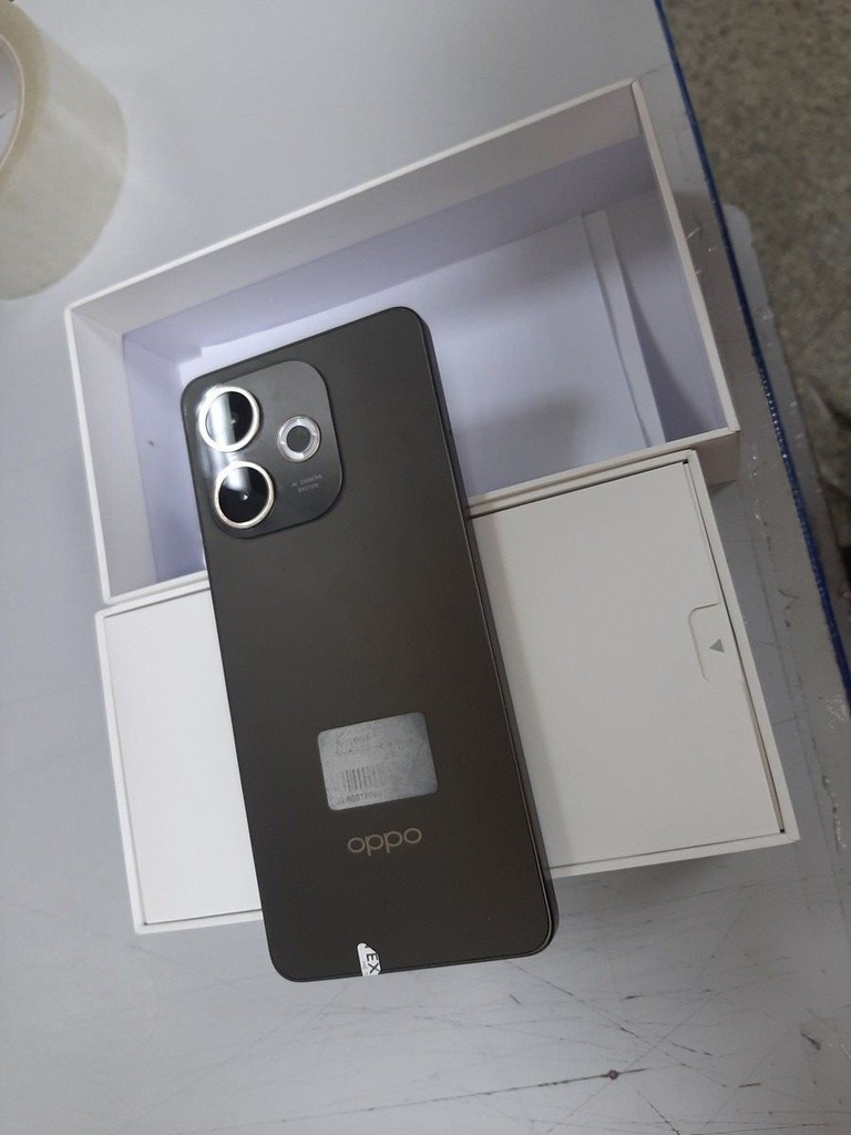 Купити Oppo a5 pro 4g 8/128gb Б/У
