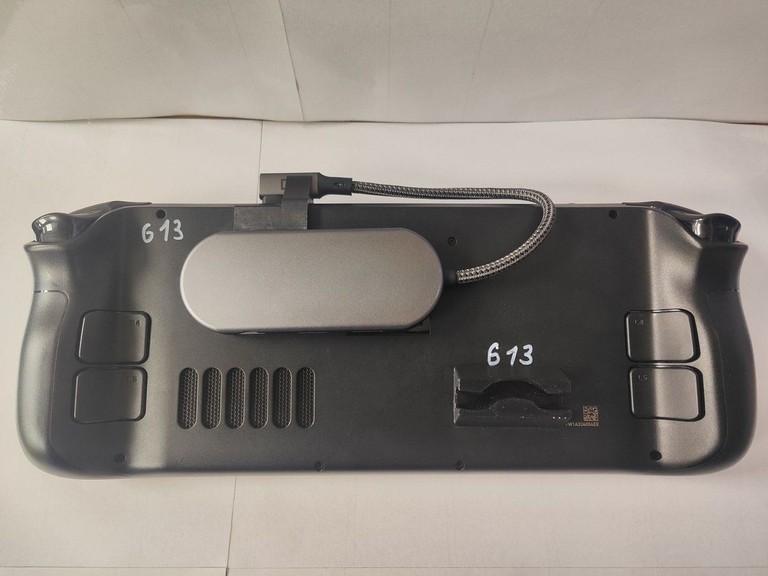Купить Valve Steam Deck 256 GB Б/У