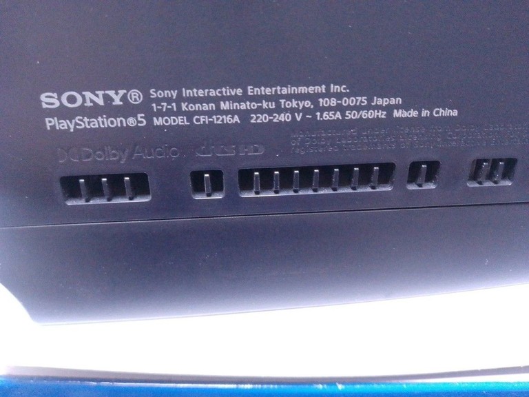 Дешиво Sony PlayStation 5 825GB с ломбарда