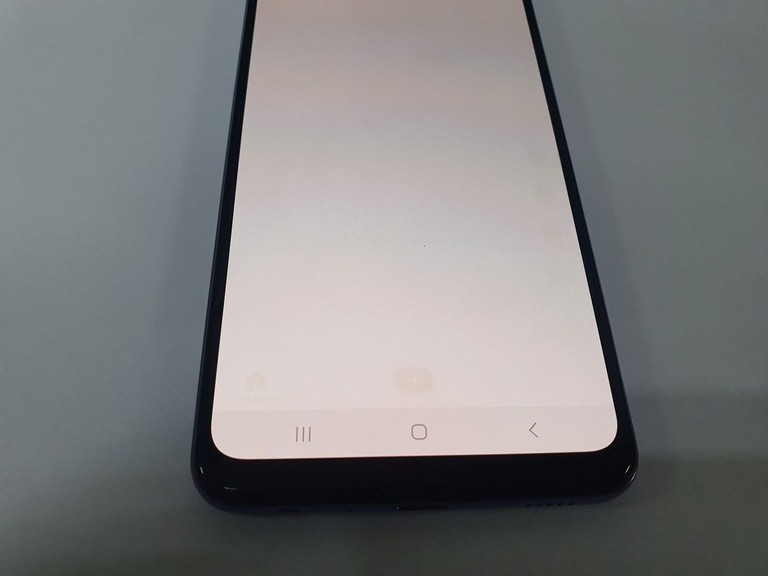 Дешево Samsung Galaxy A32 4/64GB Black (SM-A325FZKD) з ломбарду
