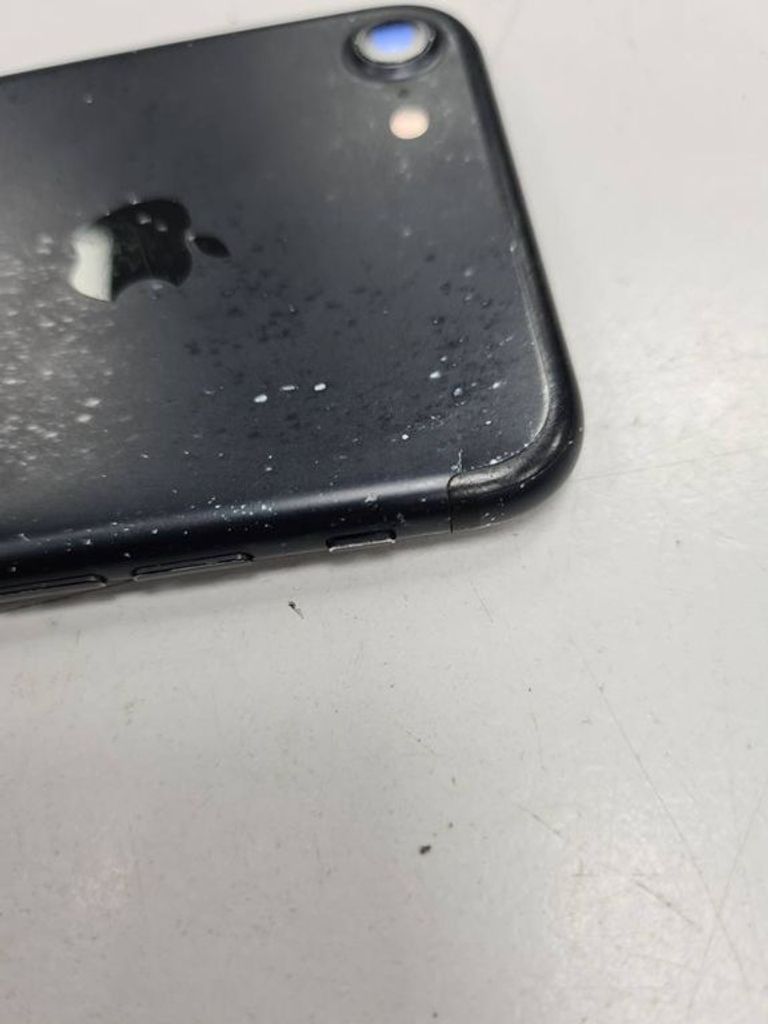 Розпродаж Apple iphone 7 32gb, продавець Техноскарб