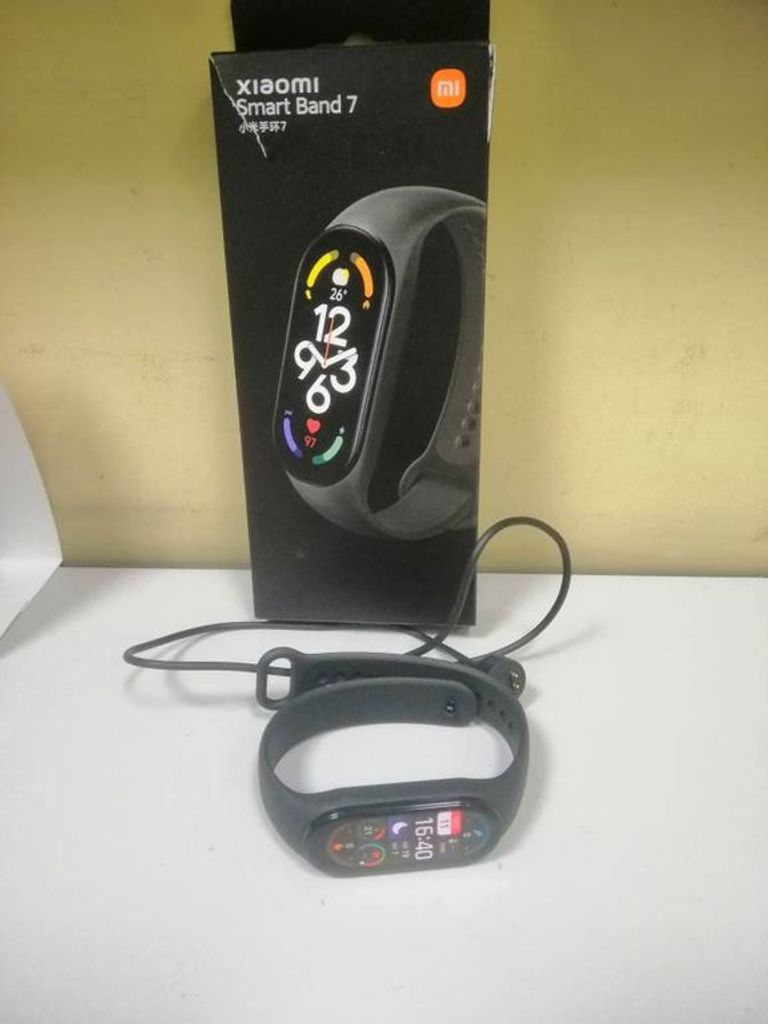 Купить Xiaomi mi smart band 7 Б/У