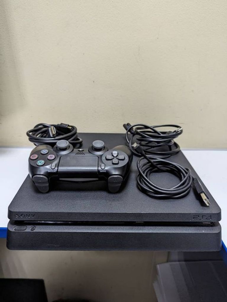 Объявление  Sony PlayStation 4 Slim 1TB Black Б/У