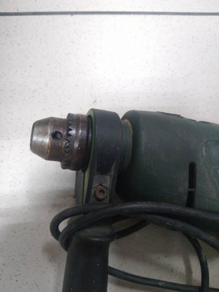 Дешиво Bosch psb 500 re с ломбарда