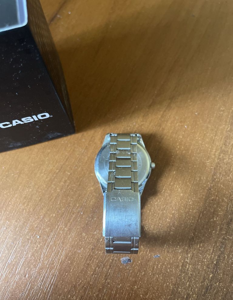 Casio mtp-v004d-1b4