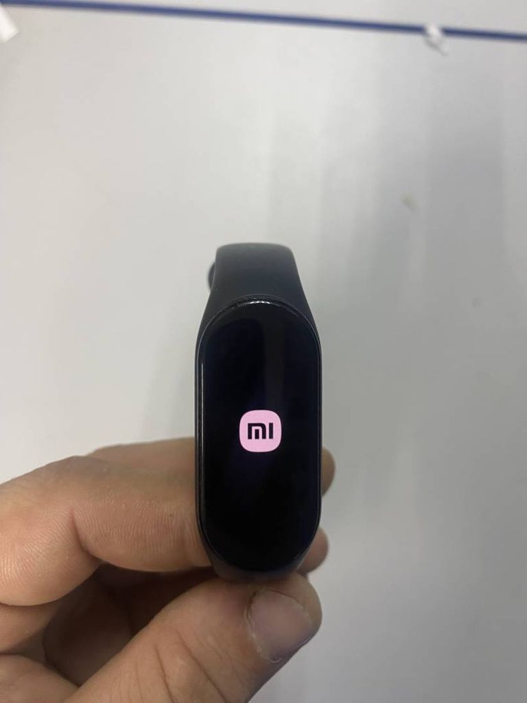 Xiaomi Mi Smart Band 7 Black (BHR6008GL, BHR6007CN)