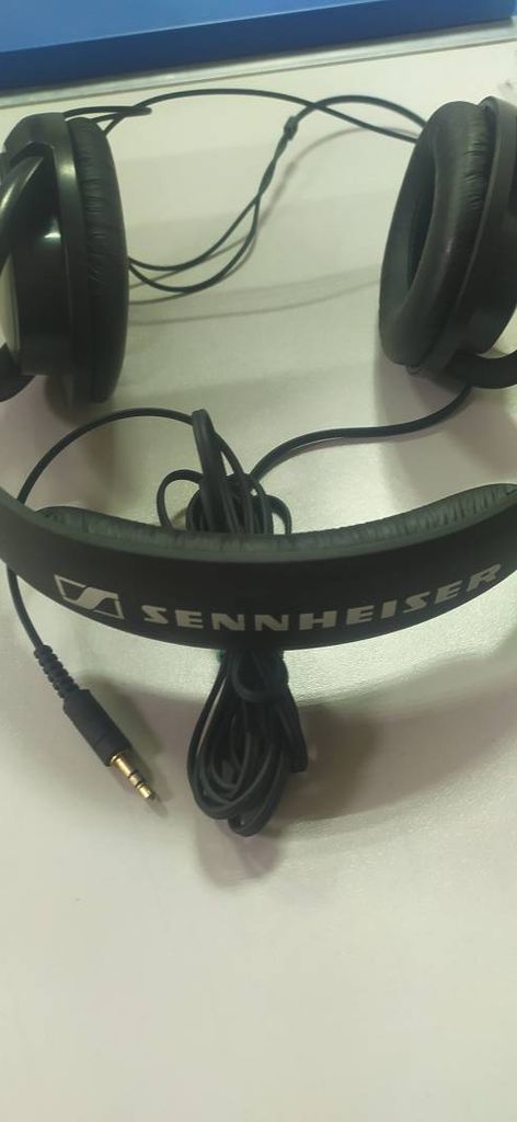 Sennheiser HD 206