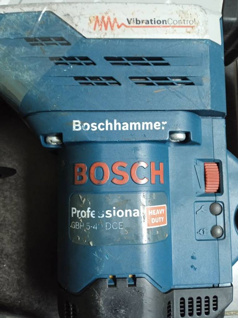 Дешево Bosch GBH 5-40 DCE (0611264000) з ломбарду