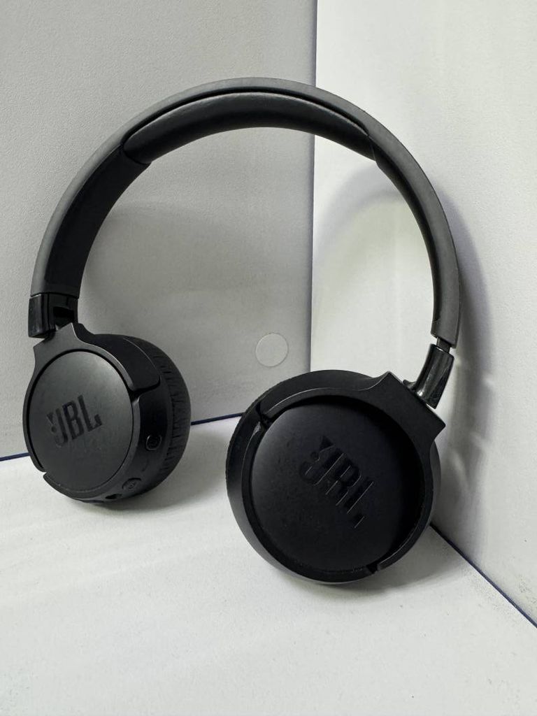 Купити Jbl tune 670nc Б/У