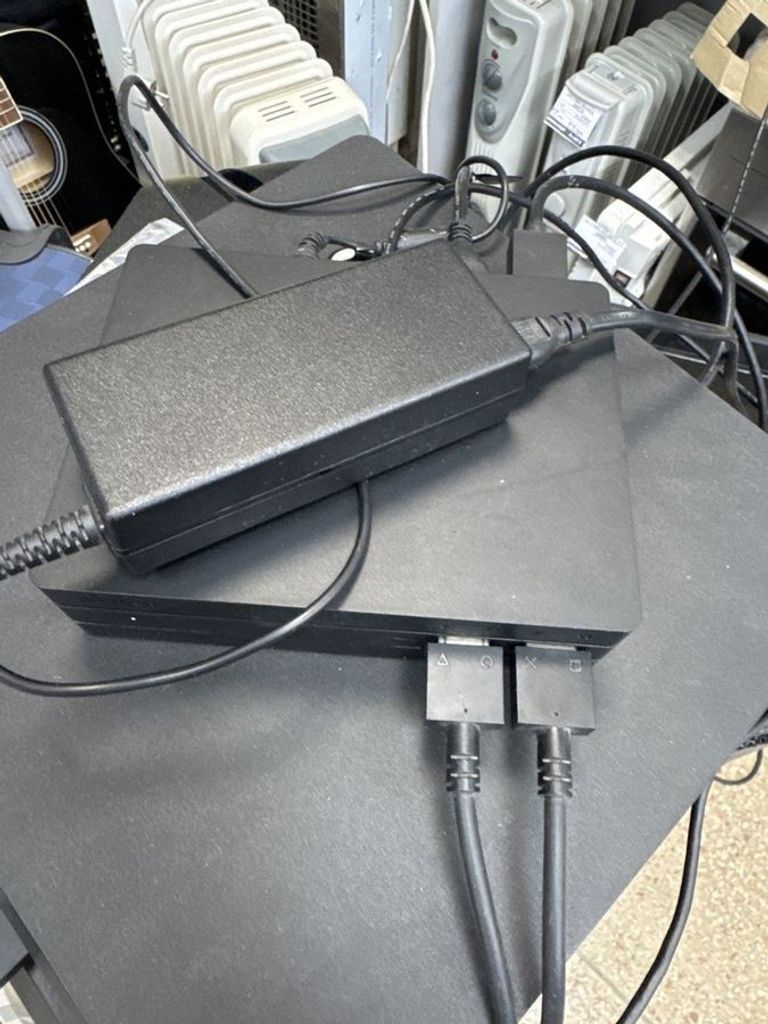 Дешиво Sony cuh-zvr1 playstation vr + camera + move с ломбарда