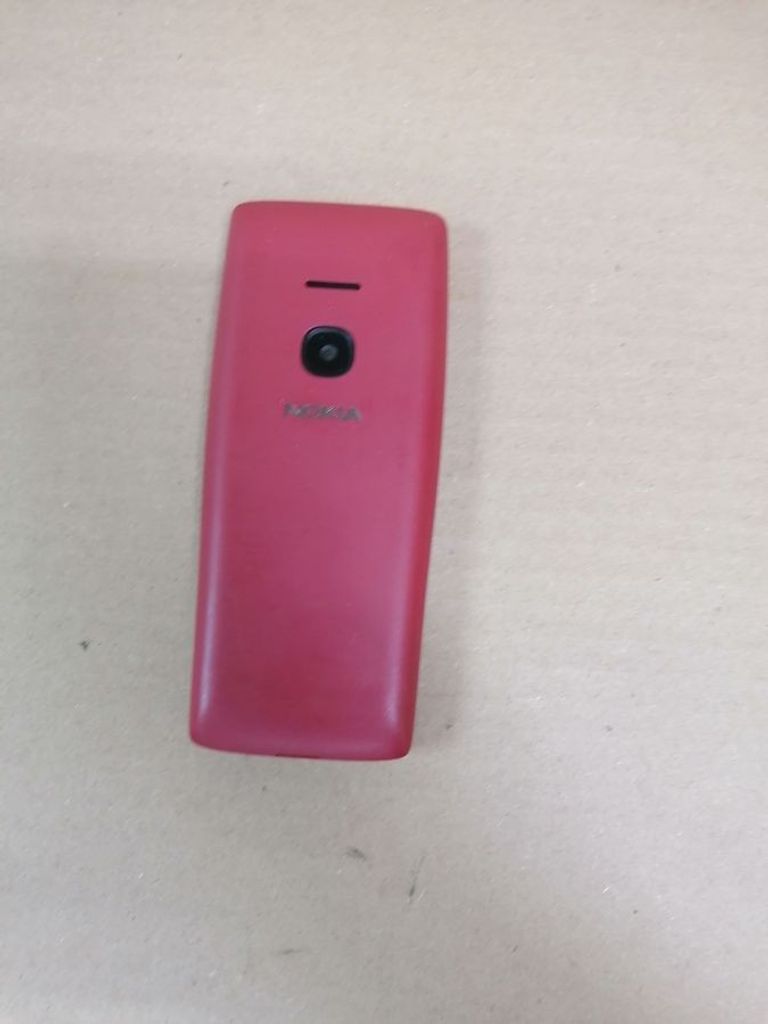 Дешево Nokia 8210 з ломбарду