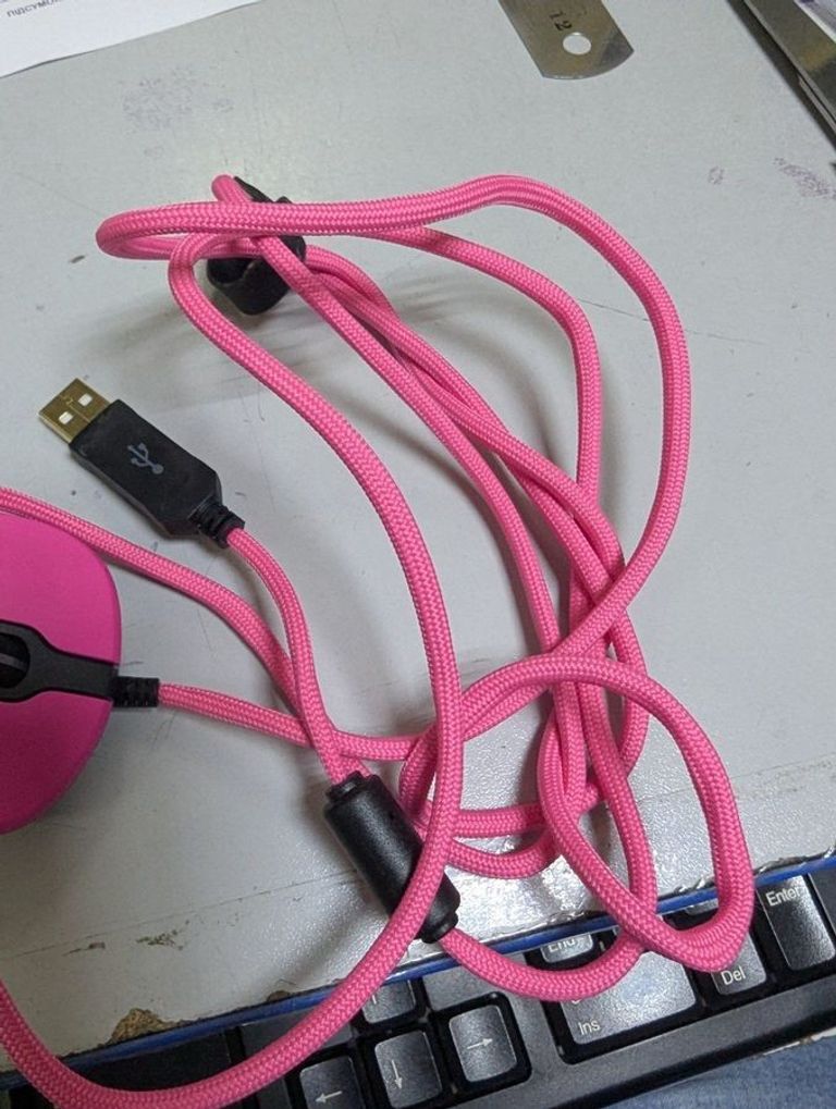 Оголошення Xtrfy M4 RGB USB Pink (XG-M4-RGB-PINK) Б/У