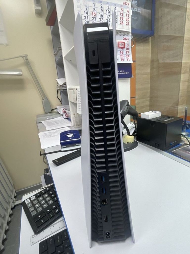 Sony PlayStation 5 825GB Код:01-200586388. Зображення 5