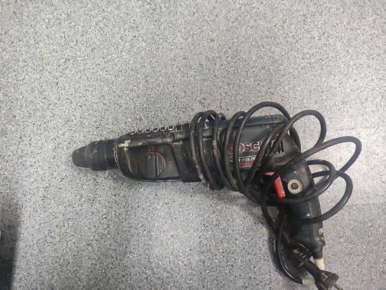Купити Bosch GBH 2-26 DRE (0615990L43) Б/У