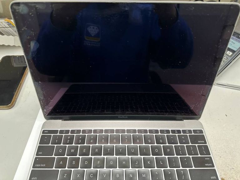 Объявление Apple macbook a1534 12" core m 1,1ghz/ram8gb/ssd256gb/intel hd graphics 5300 Б/У