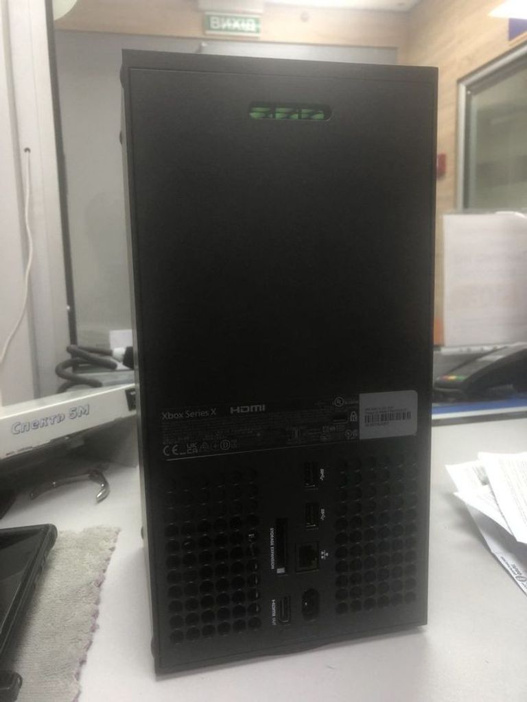 Дешиво Microsoft xbox series x 1tb с ломбарда
