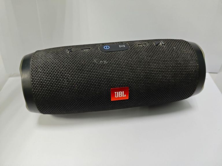 Дешево JBL Charge 3 Red (CHARGE3RED) з ломбарду