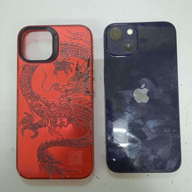 Apple iPhone 13 128GB Blue (MLPK3) Код:01-200790366. Изображение 6