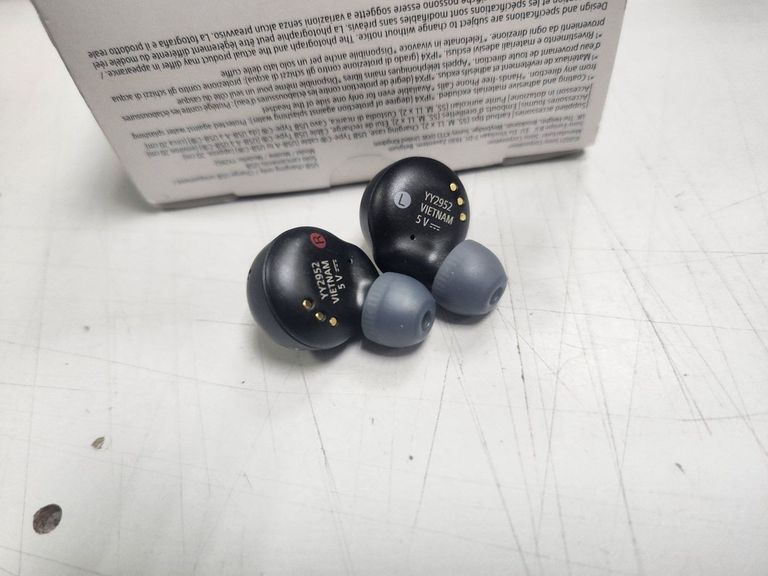 Дешиво Sony wf-c500 с ломбарда