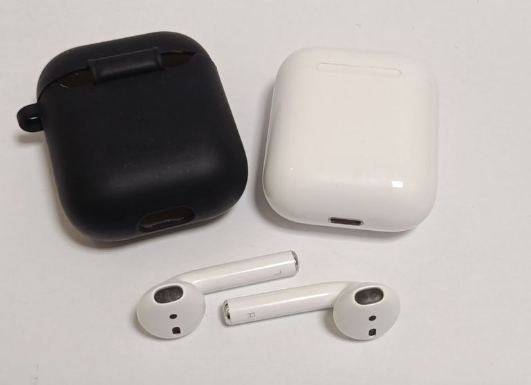 Оголошення Apple airpods 2nd generation a1602, a2031, a2032 Б/У