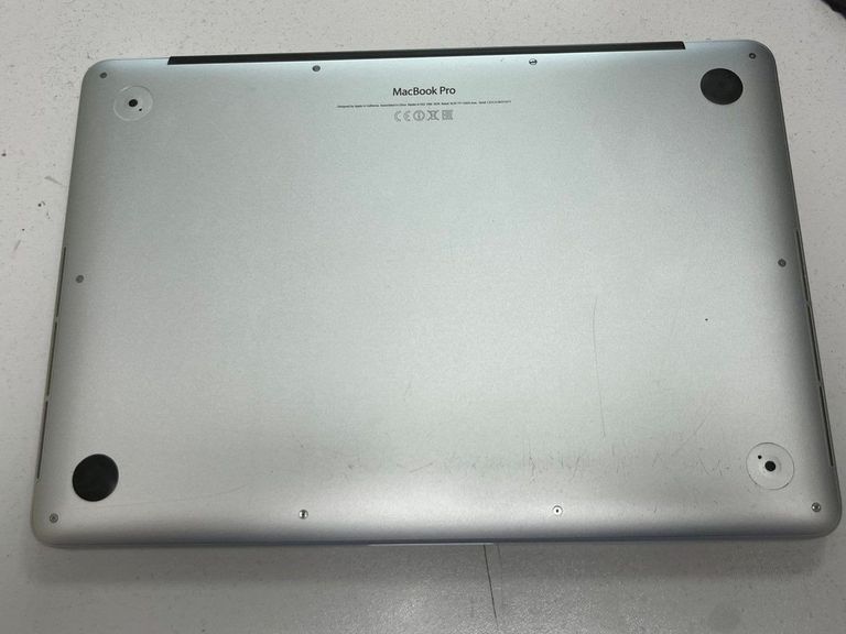 Распродажа Apple macbook pro a1502, 13,3 core i5 2.4ghz, ram 4gb. ssd 128gb, intel iris 1536mb, продавец Техноскарб