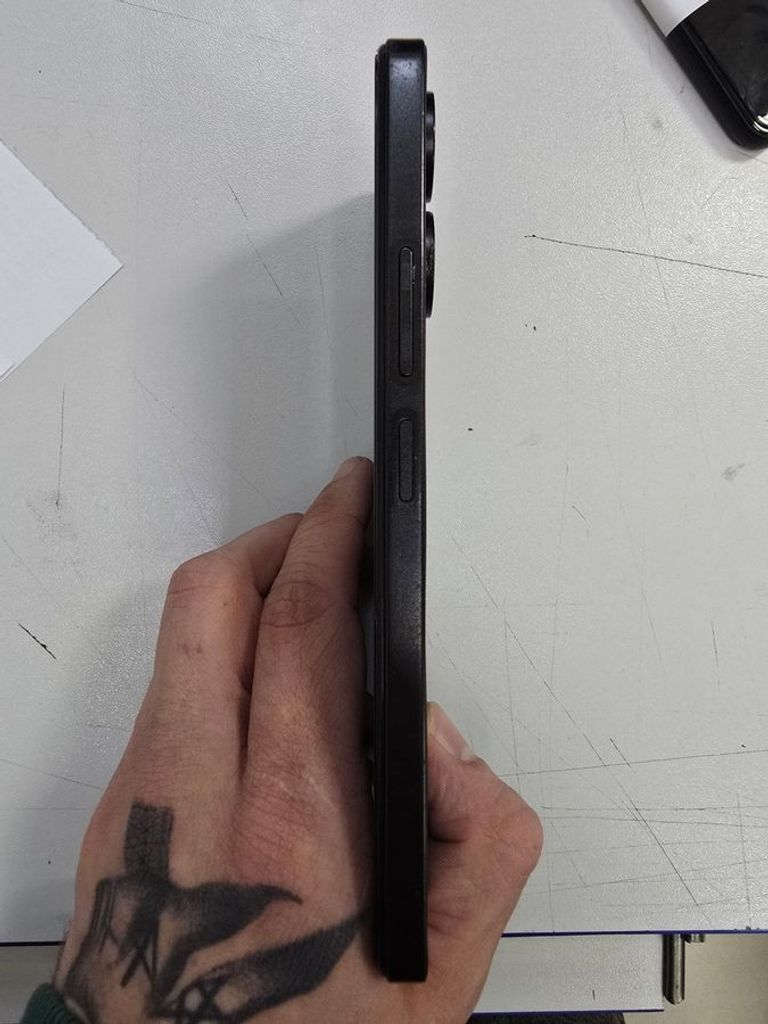 Дешиво Xiaomi redmi 13c 4/128gb с ломбарда