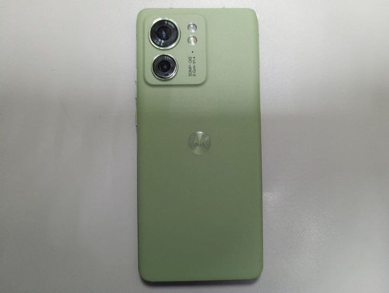 Оголошення Motorola edge 40 8/256gb Б/У